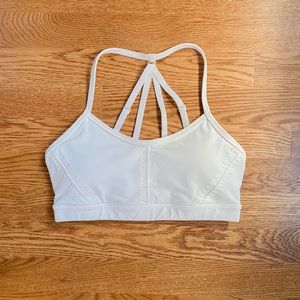 White Lululemon Bra with Adjustable Straps EUC